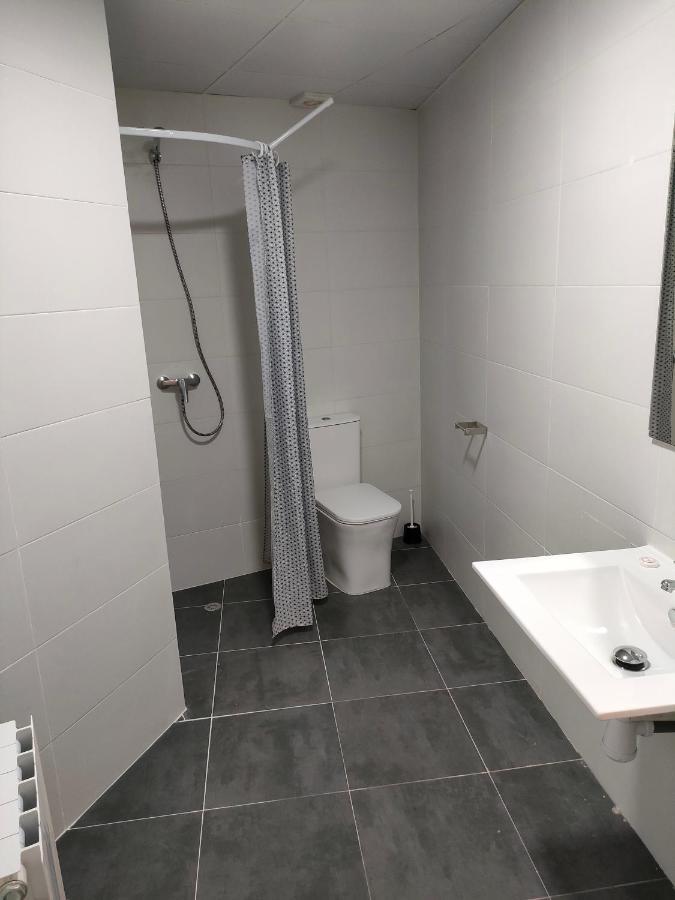 Apartamento En Bilbao Con Wifi Al Lado Del Metro Apartment Exterior foto